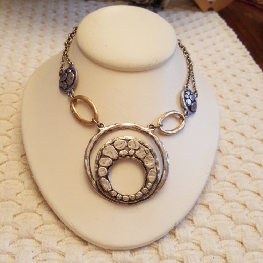 Two tone statement necklace
